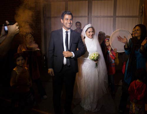 مراسم ازدواج این عروس و داماد زیبا بین خواهران کارتن خواب + تصاویر