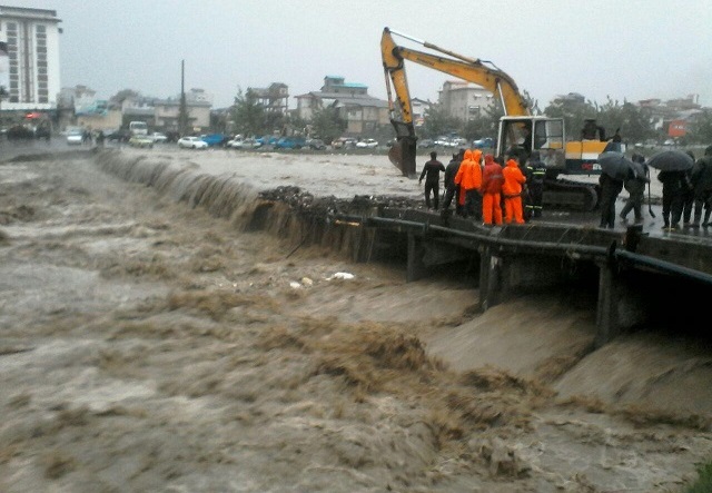 آخرین جزئیات از 33 ساعت بارندگی شدید در استان مازندران/ امدادرسانی به 600 نفر در 6 استان