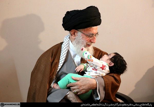 رهبر انقلاب سردار همدانی عکس آیت الله خامنه‌ای