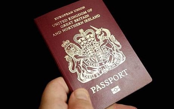 پیشنهاد توقیف گذرنامه نوجوانان انگلیسی برای جلوگیری از پیوستن به داعش