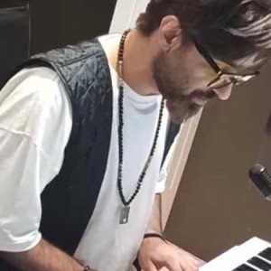 Rasoul-Pooyan-Atre-Ghadimi-Music-fa.com_.jpg
